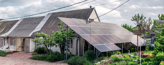 Battery Storage Systems vs. Traditional Power Grid
