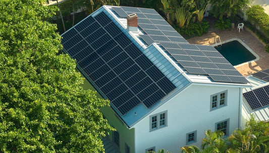 The Environmental Impact of Switching to Solar Power and Energy Storage
